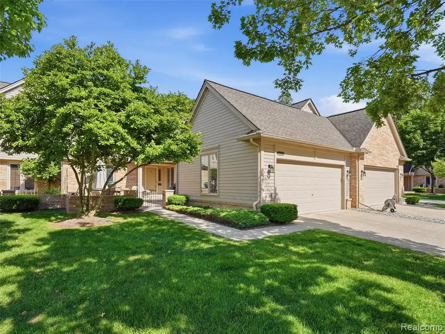 52088 Southview, Macomb, MI 48042 - #3