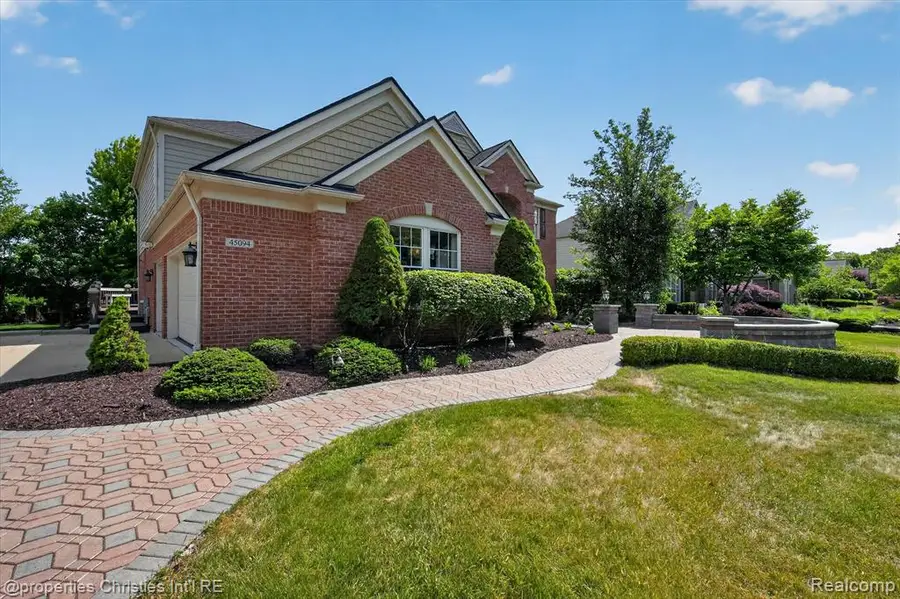 45094 Oak Forest, Northville, MI 48168 - #2
