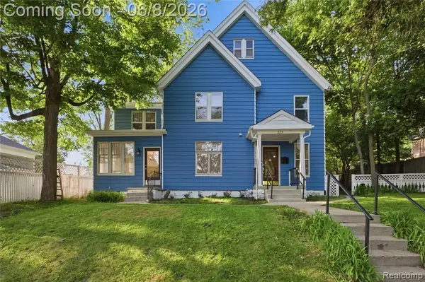 213 Maple, Ypsilanti, MI 48198