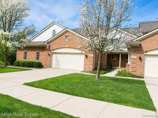 1031 Maya, Troy, MI 48085
