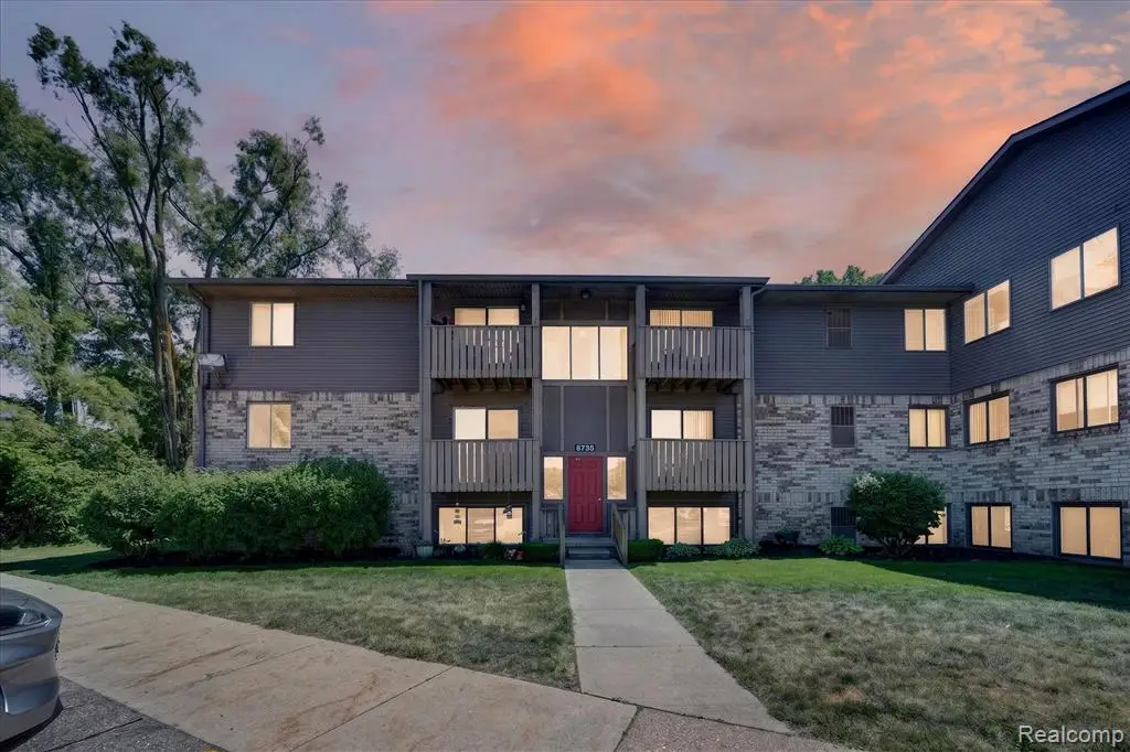 8735 Green Willow #1, Brighton, MI 48116 - #1