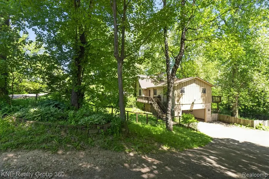 751 Maury, Howell, MI 48843 - #3