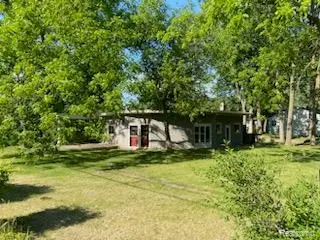 1131 Kettering, Burton, MI 48509 - #2