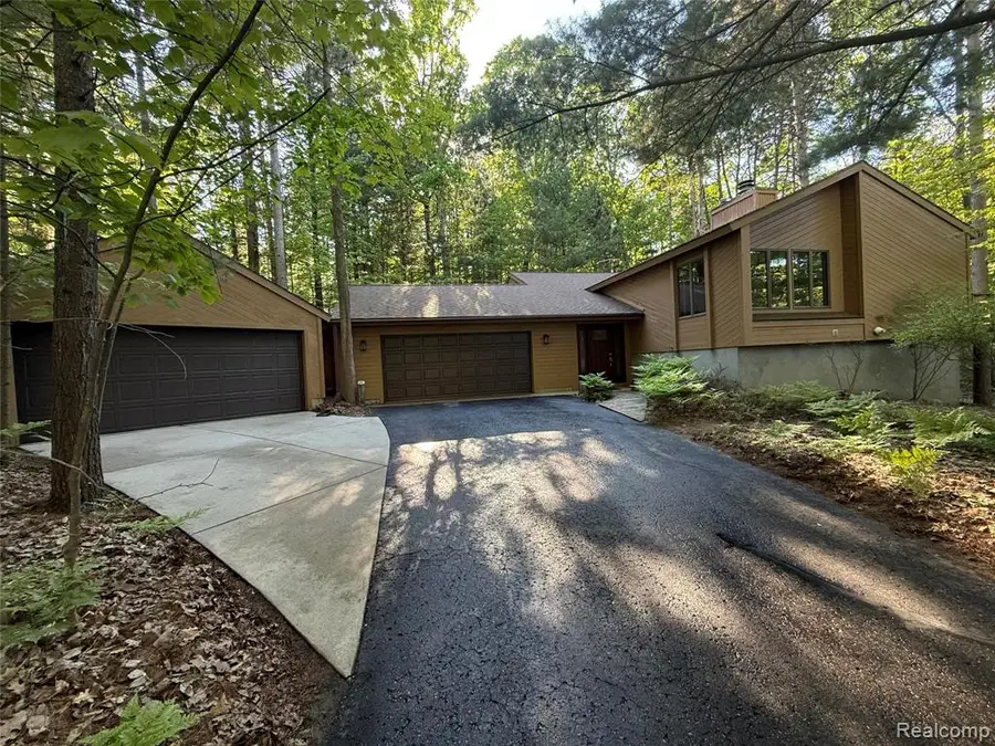 4341 Maplewood, Traverse City, MI 49686 - #2