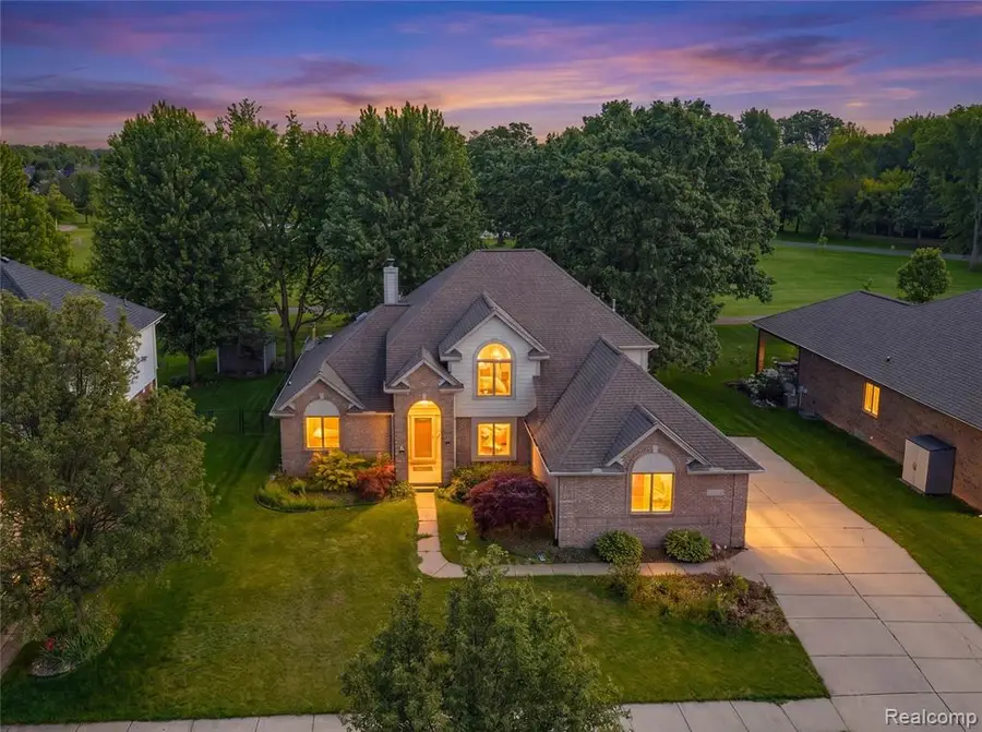 35724 Saint Clair, New Baltimore, MI 48047 - #2
