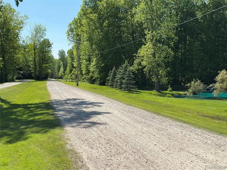 4233 State, Fort Gratiot, MI 48059 - #2
