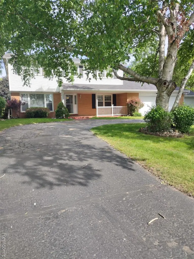 3209 Lakeside, Utica, MI 48316 - #2