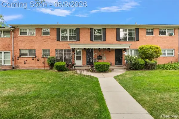 3211 Benjamin #13, Royal Oak, MI 48073