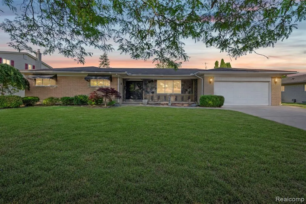 32104 Claeys, Warren, MI 48093 - #1