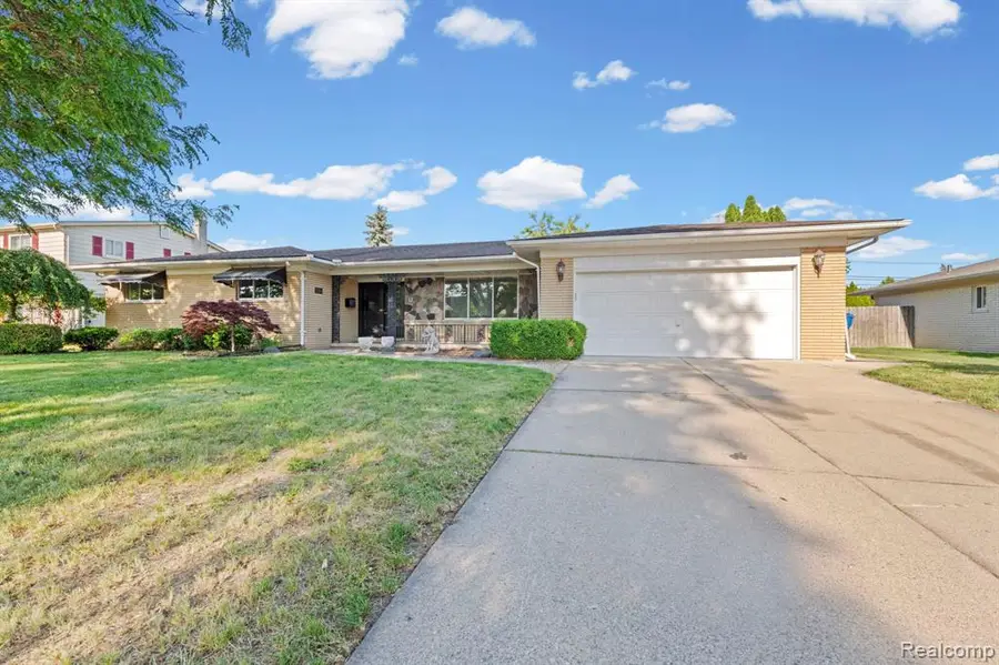 32104 Claeys, Warren, MI 48093 - #3