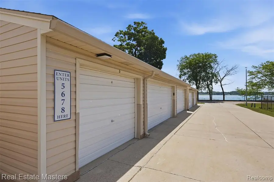 1700 River #8, Marysville, MI 48040 - #2