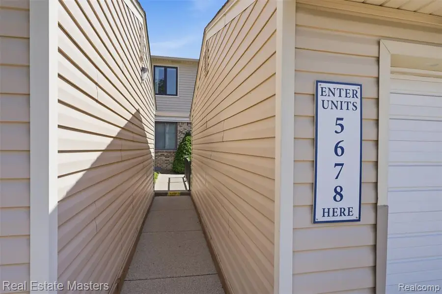 1700 River #8, Marysville, MI 48040 - #3