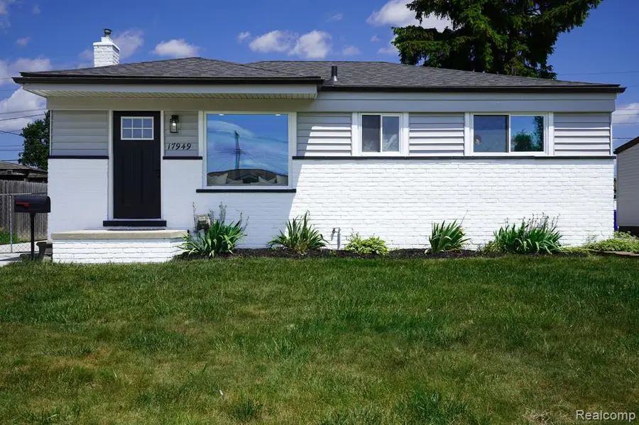 17949 S Wind, Fraser, MI 48026 - #2