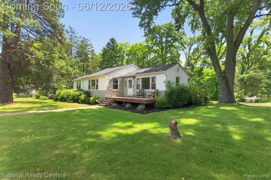 2465 Fairbury, Wixom, MI 48393 - #3