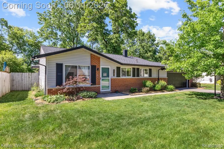 6589 Doyon, Waterford, MI 48327 - #2