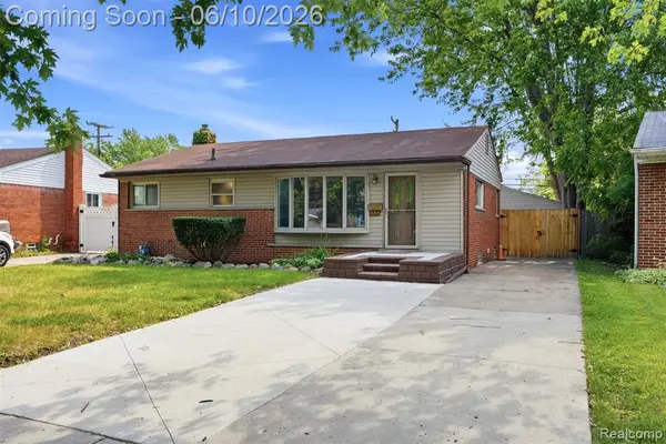 8245 Roosevelt, Taylor, MI 48180