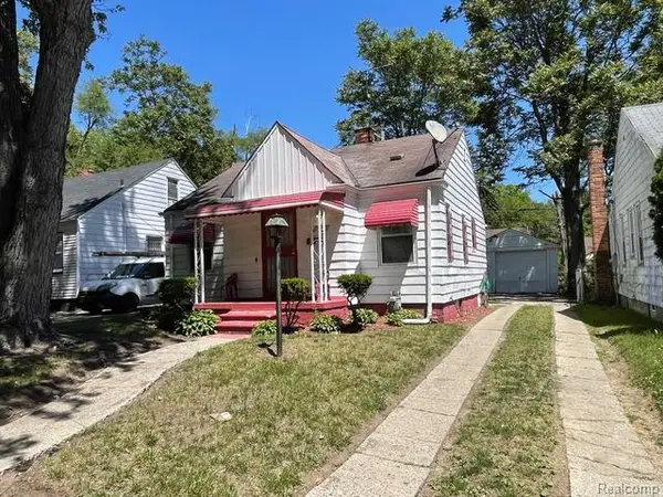 18482 Braile, Detroit, MI 48219