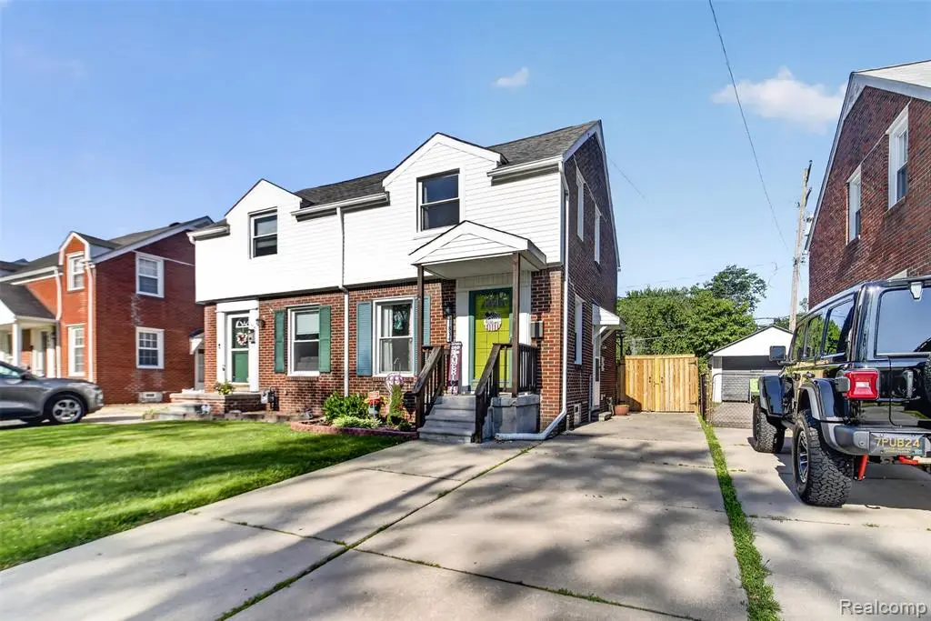 1834 15th, Wyandotte, MI 48192 - #1