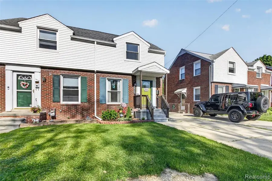1834 15th, Wyandotte, MI 48192 - #3