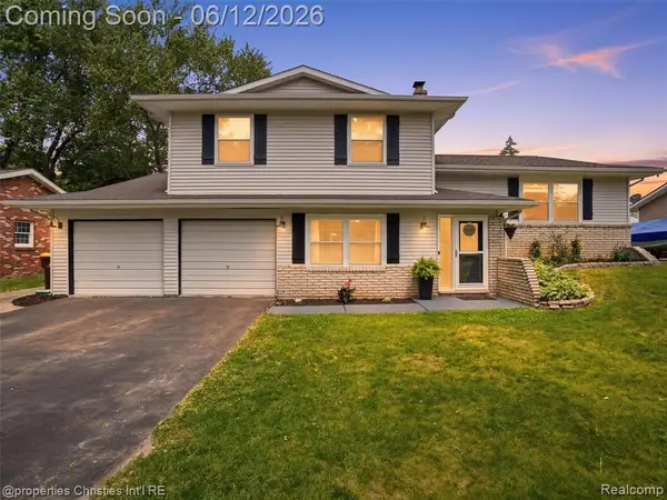 10378 Barbara, Pinckney, MI 48169