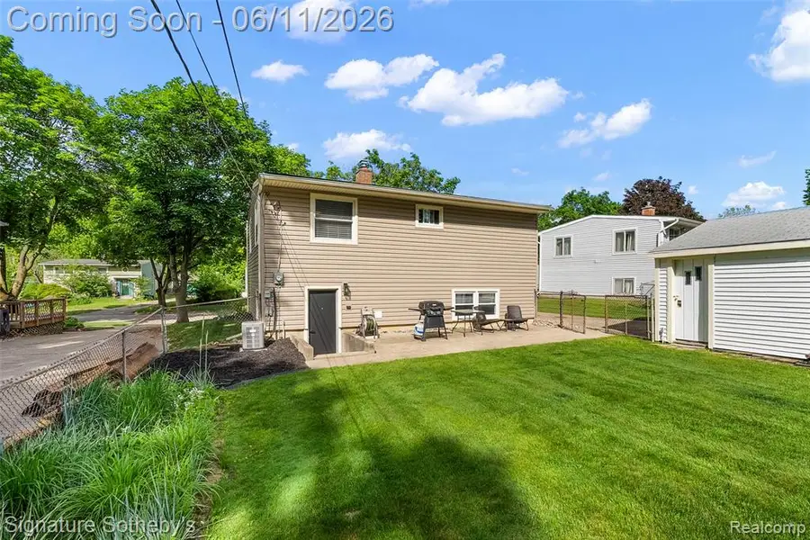 954 Panorama, Milford, MI 48381 - #2