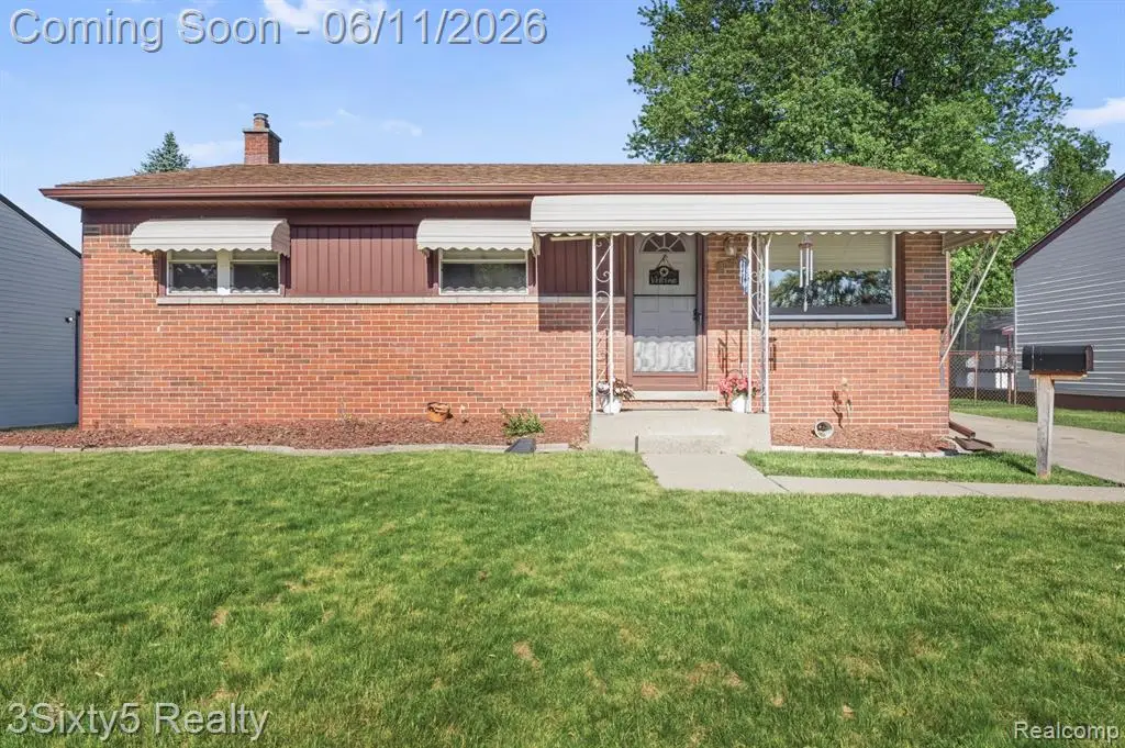 5048 Glenis, Dearborn Heights, MI 48125 - #1