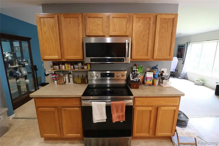 14486 Shadywood, Sterling Heights, MI 48312 - #3