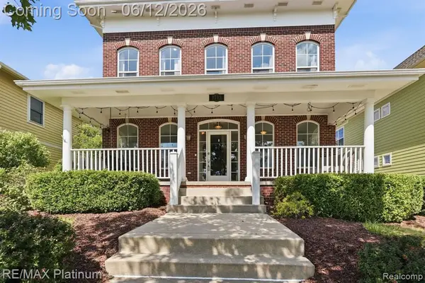 1713 Town Commons, Howell, MI 48855