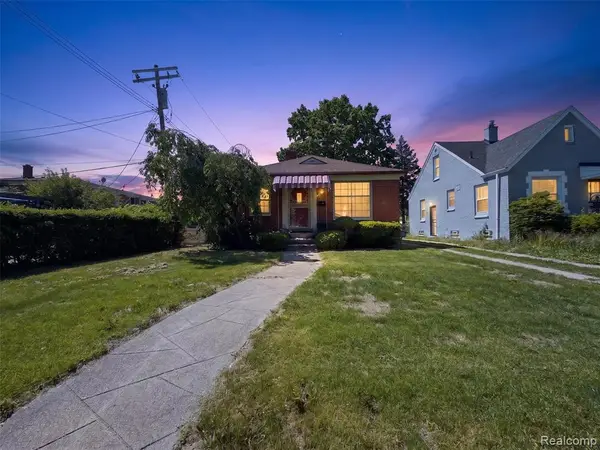 11529 Roxbury, Detroit, MI 48224