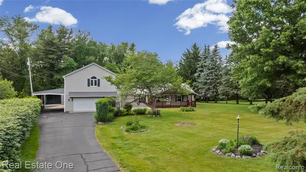 3708 Hideaway, Brighton, MI 48114