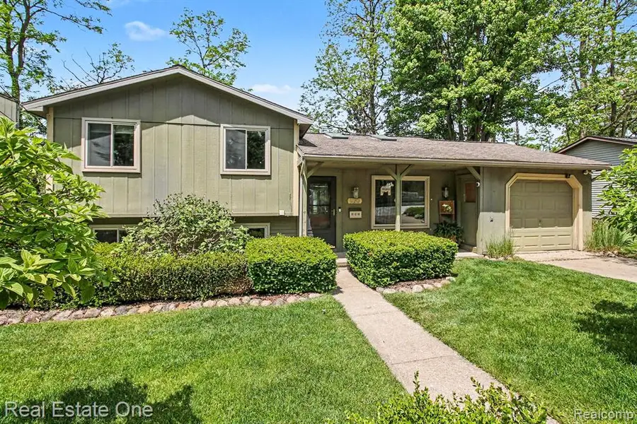 520 W Huron, Milford, MI 48381 - #2