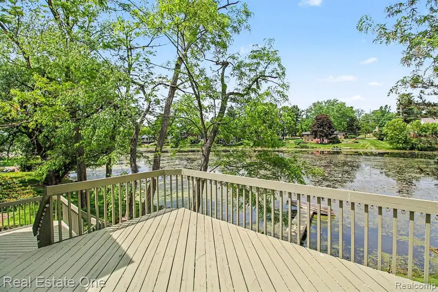 520 W Huron, Milford, MI 48381 - #3