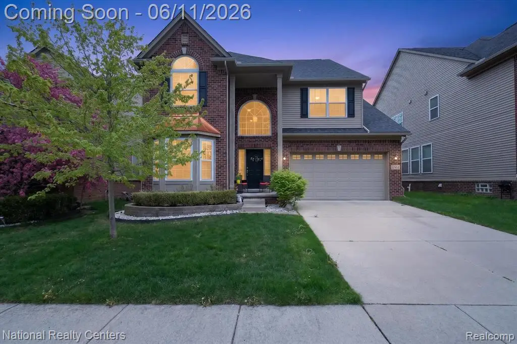 27412 Victoria, Novi, MI 48374 - #1