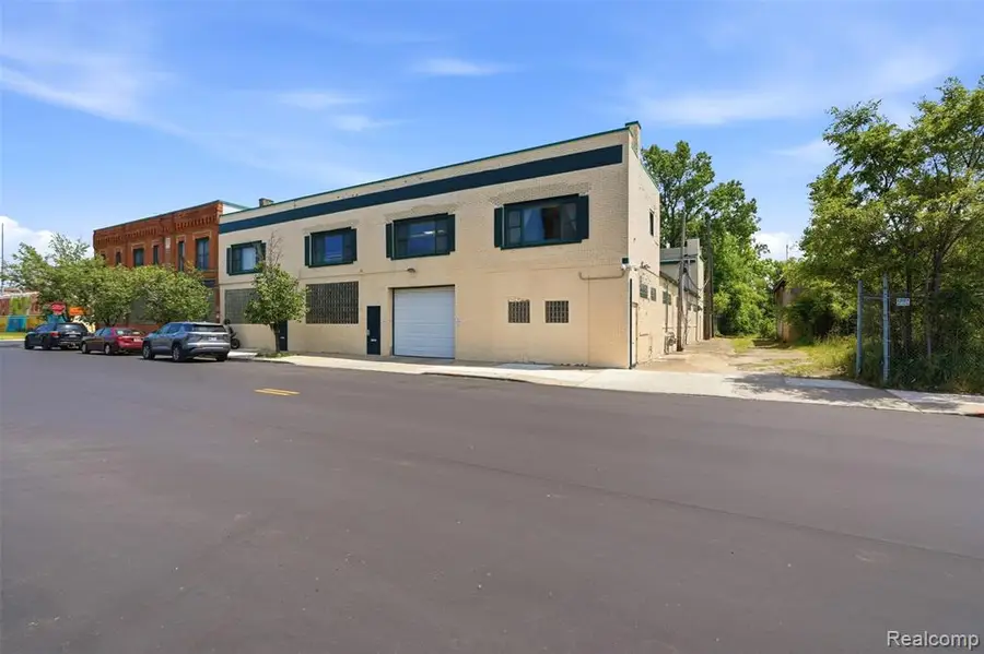 436 E Milwaukee #8, Detroit, MI 48202 - #3