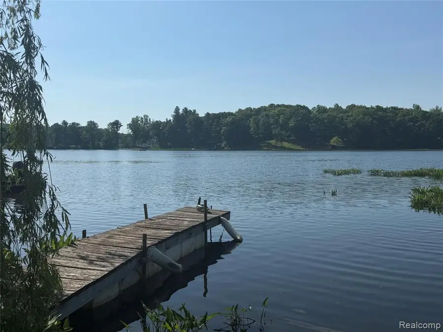 2130 Webster Park, Howell, MI 48843 - #3