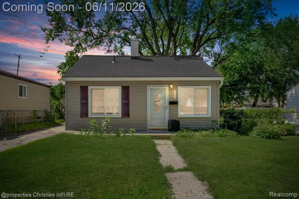 1754 E Harry, Hazel Park, MI 48030 - #1