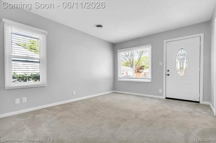 1754 E Harry, Hazel Park, MI 48030 - #3