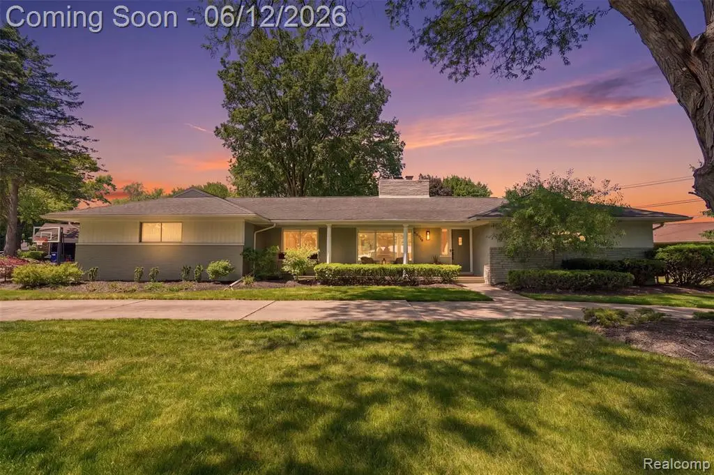6998 Meadowlake, Bloomfield, MI 48301 - #1