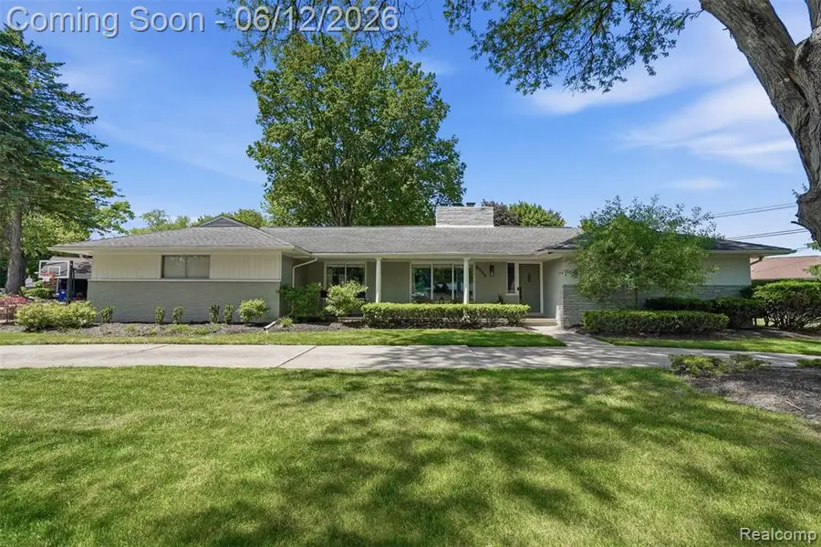 6998 Meadowlake, Bloomfield, MI 48301 - #2