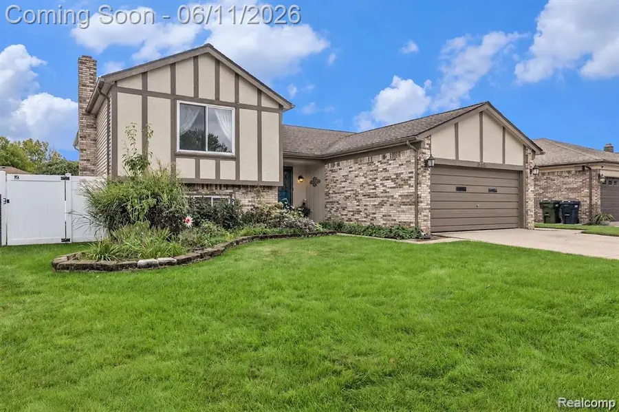 35826 Foothill, Sterling Heights, MI 48312 - #2
