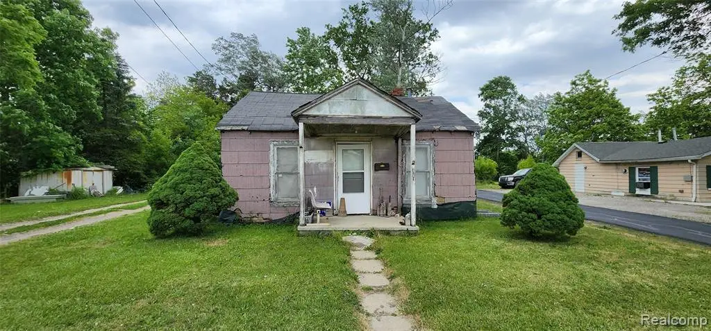 641 Gulf, Adrian, MI 49221 - #1