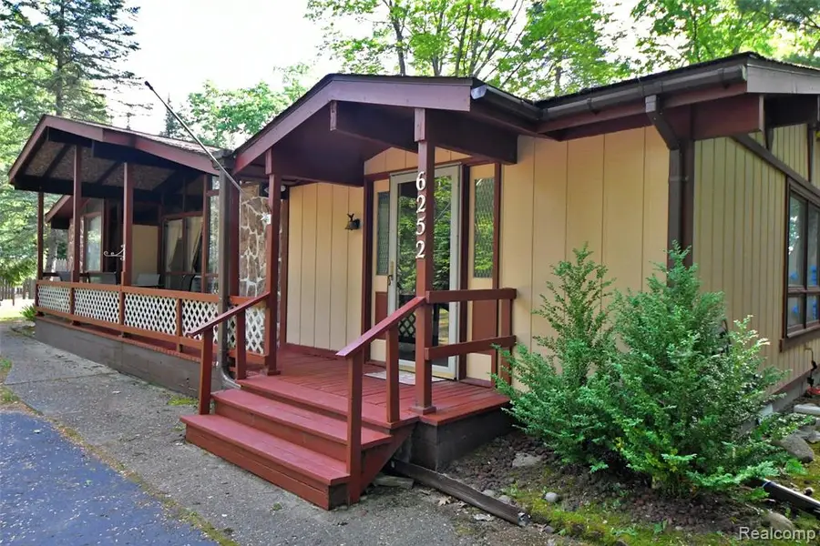6252 Clearbrook, Saint Helen, MI 48656 - #3
