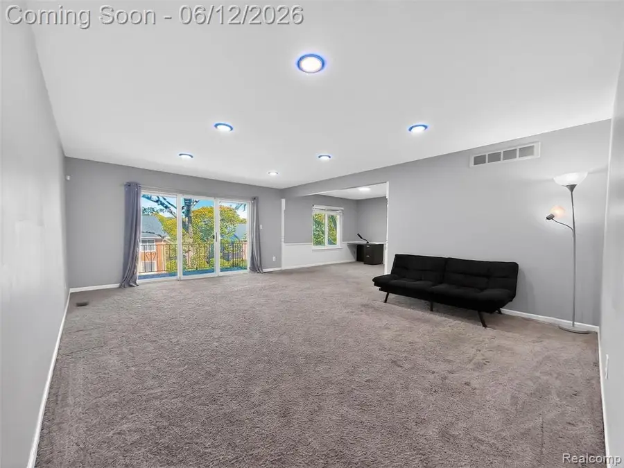 2449 Mulberry #32, Bloomfield, MI 48302 - #3