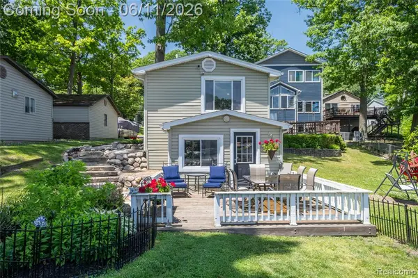 16161.5 Knobhill, Linden, MI 48451