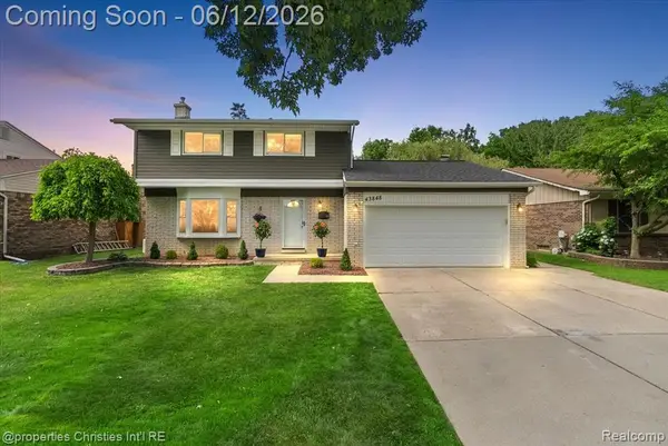 43848 Arlington, Canton, MI 48187