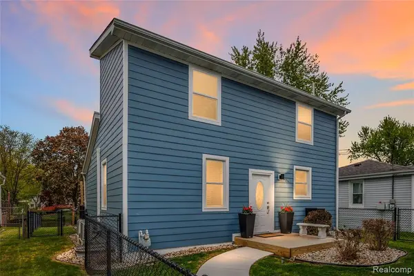 9474 Thames, White Lake, MI 48386