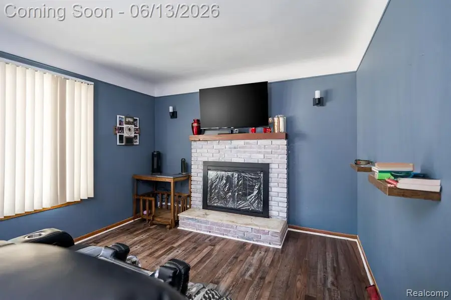 4929 Dudley, Dearborn Heights, MI 48125 - #3