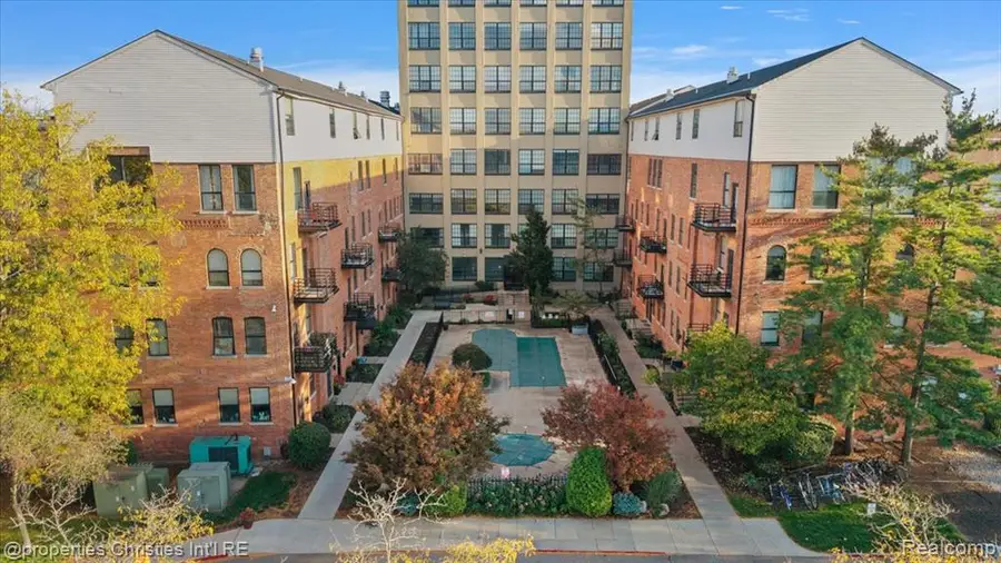 6533 E Jefferson #307, Detroit, MI 48207 - #3