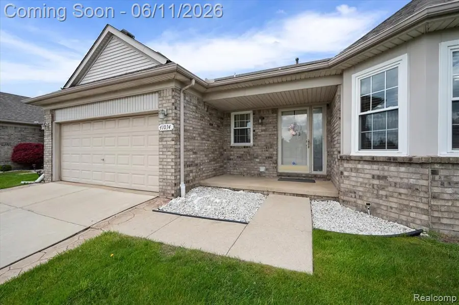 41034 Greenspire, Clinton, MI 48038 - #3