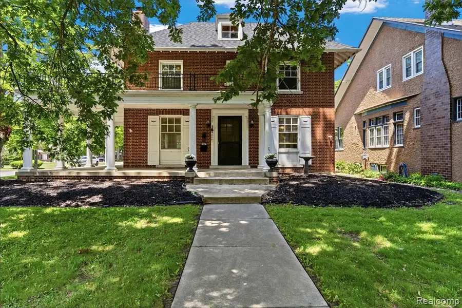 806 W Oliver, Owosso, MI 48867 - #3